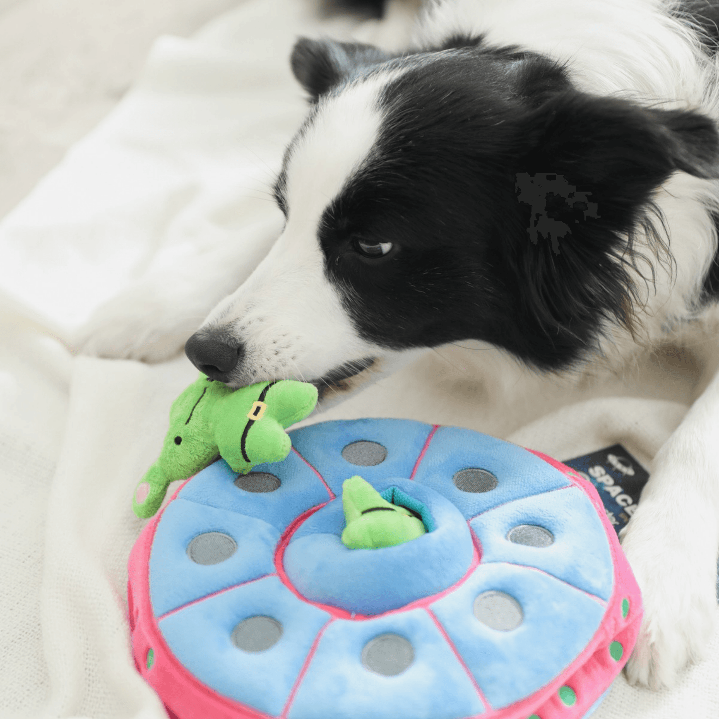 Space Mission: The E.T. and UFO - PUPUPTOYS